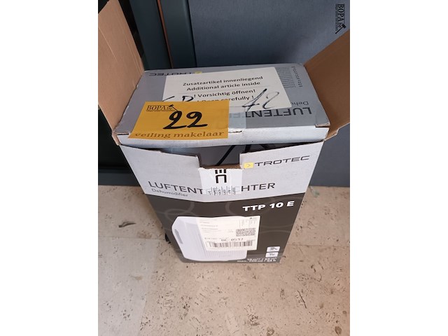 Lot 22 - luchtontvochtiger - afbeelding 3 van  3