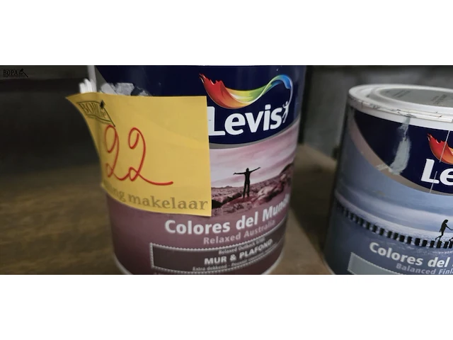 Lot 22 - muurverf levis 2,5l en 1 l - afbeelding 3 van  3