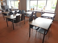 Lot 22 - rechthoekige horeca tafels. 8 stuks - afbeelding 3 van  5