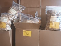 Lot 22 - rookhout snippers beuk 1 kg. 25 stuks