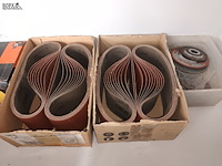 Lot 22 - schuurpapier en slijpschijven - afbeelding 4 van  5