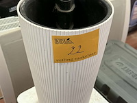 Lot 22 - strata design witte bloempot pvc, lechuza bloempot en onder - afbeelding 2 van  5