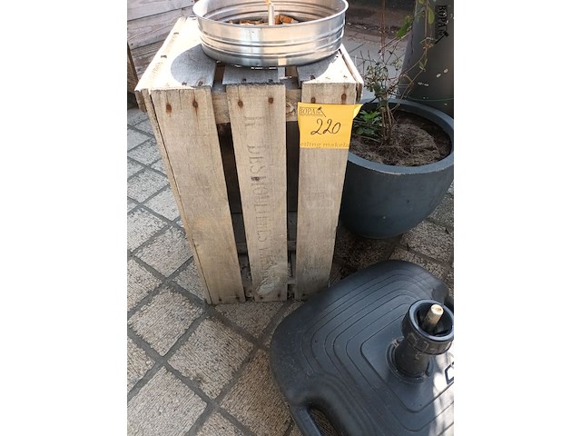 Lot 220 - diversen. 4 stuks - afbeelding 1 van  4