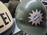 Lot 220 - duitsland 3 helmen - afbeelding 4 van  4