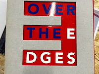 Lot 220 - over the edges - afbeelding 1 van  5