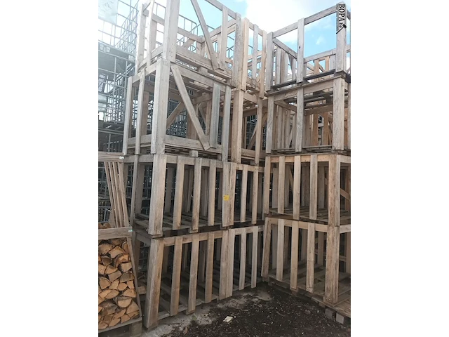 Lot 221 - houten kisten. 12 stuks - afbeelding 2 van  3