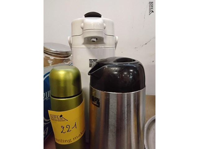 Lot 221 - lot thermoskan - 3 stuks - afbeelding 1 van  1