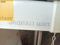 Lot 221 - projector scherm - afbeelding 2 van  3