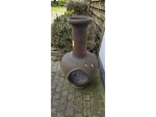 Lot 222 - tuinkachel - afbeelding 2 van  2