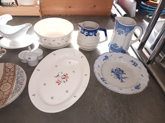 Lot 223 - antiek servies. 23 stuks - afbeelding 4 van  4