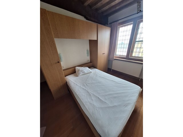 Lot 223 - inhoud hotelkamer - afbeelding 1 van  3