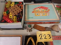 Lot 223 - oud speelgoed. 17 stuks - afbeelding 5 van  7