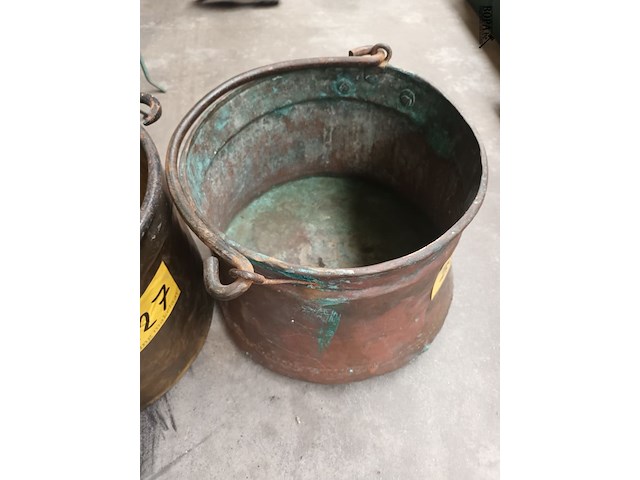Lot 224 - koperen ketel - afbeelding 2 van  4