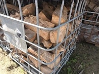 Lot 224 - metalen kooi met brandhout. 4 stuks - afbeelding 3 van  6