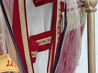 Lot 224 - sinterklaaskostuum met toebehoren - afbeelding 11 van  15