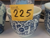 Lot 225 - blauwe delft. 3 stuks - afbeelding 3 van  5