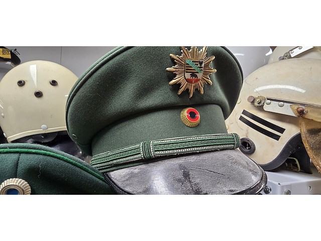 Lot 225 - duitsland 3 kepies - afbeelding 4 van  4