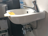 Lot 225 - handenwasbak. 2 stuks - afbeelding 2 van  4