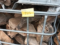 Lot 225 - metalen kooi met brandhout. 4 stuks - afbeelding 6 van  6