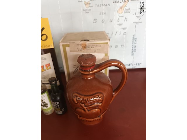 Lot 226 - flessen alcoholische drank. 12 stuks - afbeelding 5 van  5