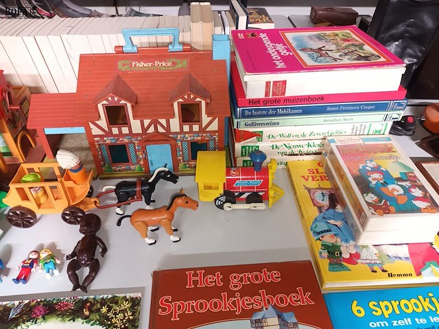 Lot 226 - oud speelgoed. 32 stuks - afbeelding 2 van  7