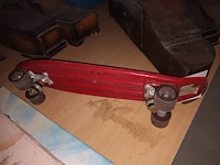 Lot 226 - vintage skateboard - afbeelding 2 van  4