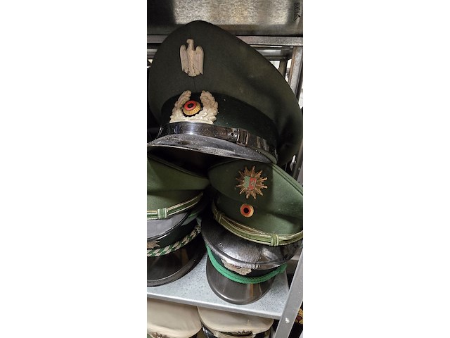 Lot 227 - duitsland 8 kepies - afbeelding 4 van  4