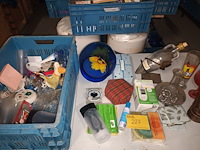 Lot 227 - huisraad. 26 stuks - afbeelding 2 van  6