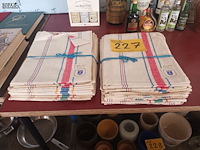 Lot 227 - keukenhanddoeken. 22 stuks - afbeelding 2 van  3