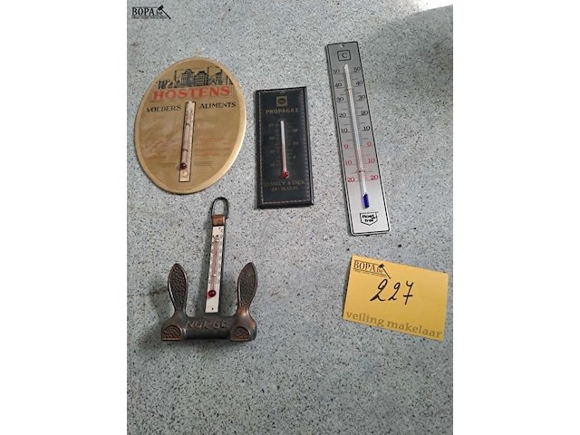 Lot 227 - oude thermometers - afbeelding 2 van  2