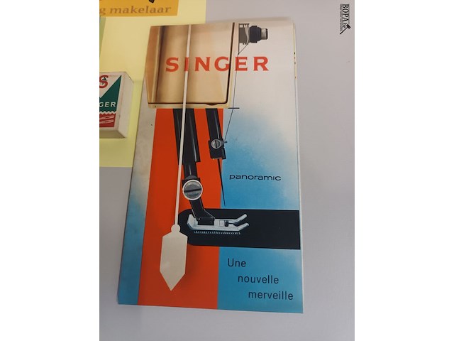 Lot 227 - singer verzamelitems. 3 stuks - afbeelding 4 van  5