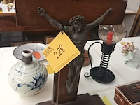 Lot 228 - art deco kruisbeeld