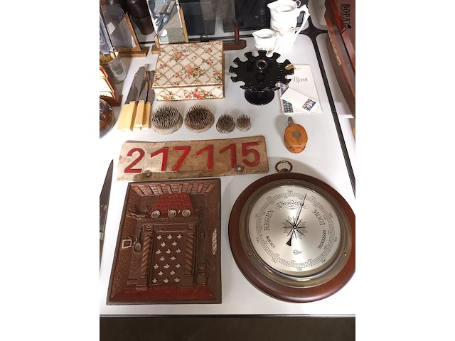 Lot 228 - brocante. 70 stuks - afbeelding 2 van  6