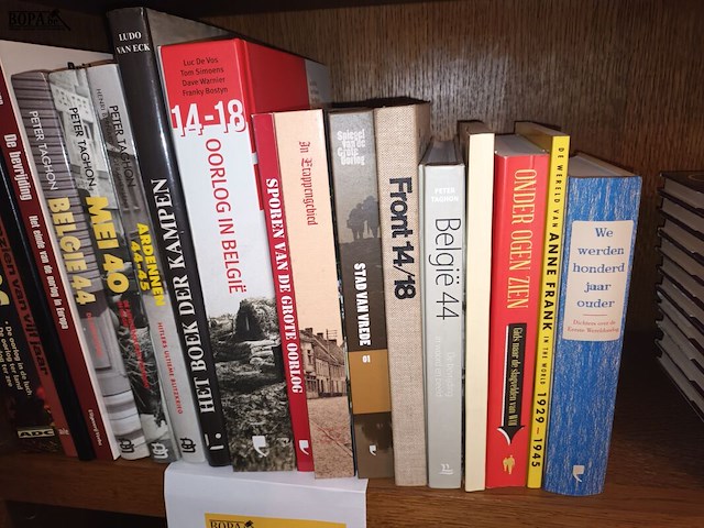 Lot 228 - oorlogsboeken. 18 stuks - afbeelding 3 van  3