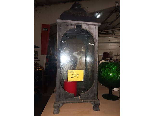 Lot 228 - windlicht - afbeelding 1 van  4