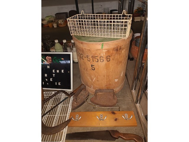 Lot 229 - brocante. 21 stuks - afbeelding 4 van  4