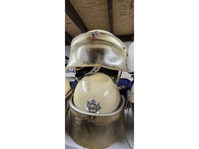 Lot 229 - duitsland 5 helmen - afbeelding 4 van  6