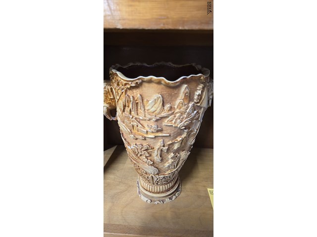 Lot 229 - italiaanse resin vazen '60 - '80 - afbeelding 2 van  7