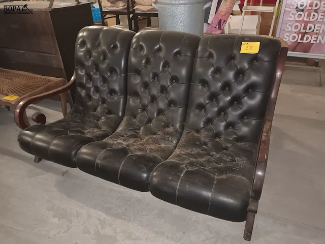 Lot 229 - vintage 3-zitsbank - afbeelding 1 van  4