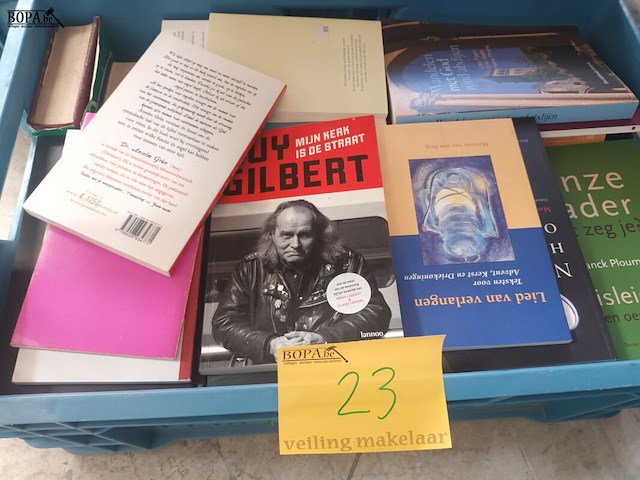 Lot 23 - boeken - afbeelding 1 van  3