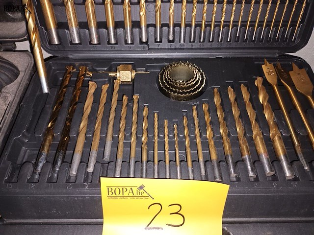 Lot 23 - boren en bits - afbeelding 3 van  4