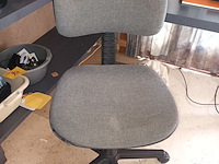 Lot 23 - bureaustoel - afbeelding 1 van  3