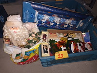 Lot 23 - decoratie en popjes