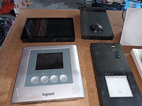 Lot 23 - deurcamera’s en nachtlampen. 10 stuks - afbeelding 2 van  7