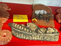 Lot 23 - gebakken kleifiguren - 4 stuks