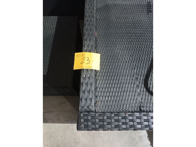 Lot 23 - lounge set - afbeelding 4 van  4