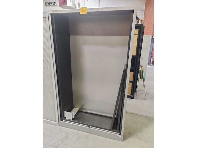 Lot 23 - metalen open dossierkast - afbeelding 1 van  1