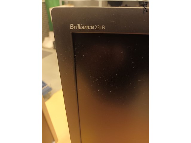 Lot 23 - philips led monitor 59 cm. 9 stuks - afbeelding 2 van  3