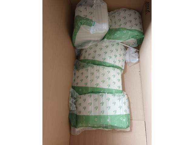 Lot 23 - plastieken rietjes. 2 dozen - afbeelding 1 van  4