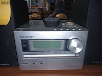 Lot 23 - sharp micro cd-speler - afbeelding 2 van  3